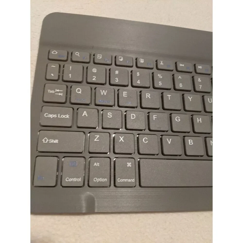 Ultra Slim Portable Bluetooth Wireless Keyboard Universal iPad Tablet Space Gray